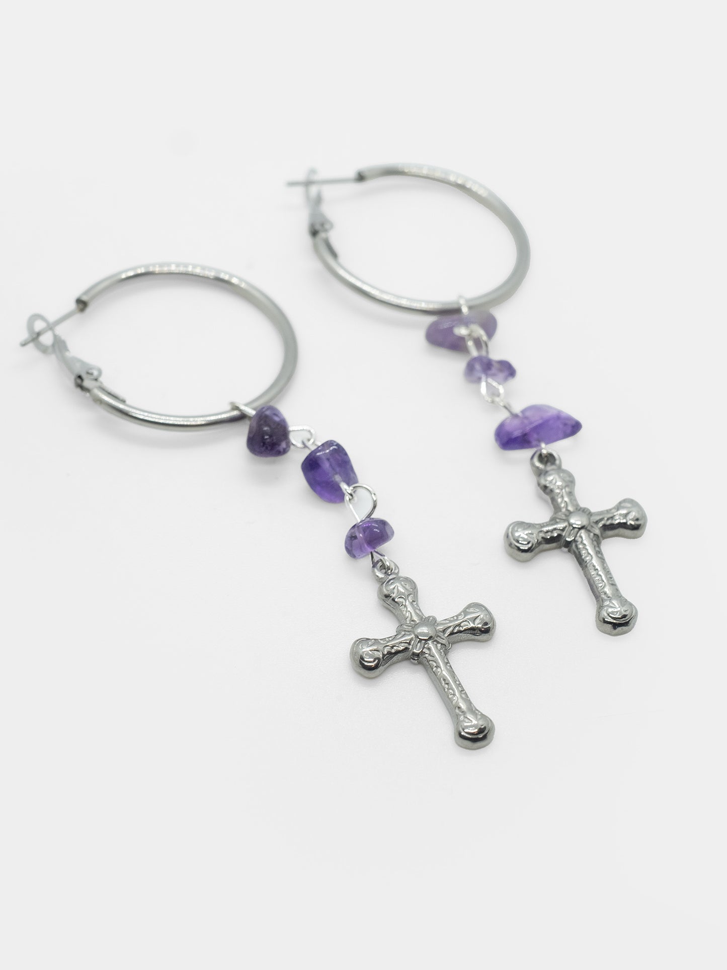 Mortuary amethyst earrings