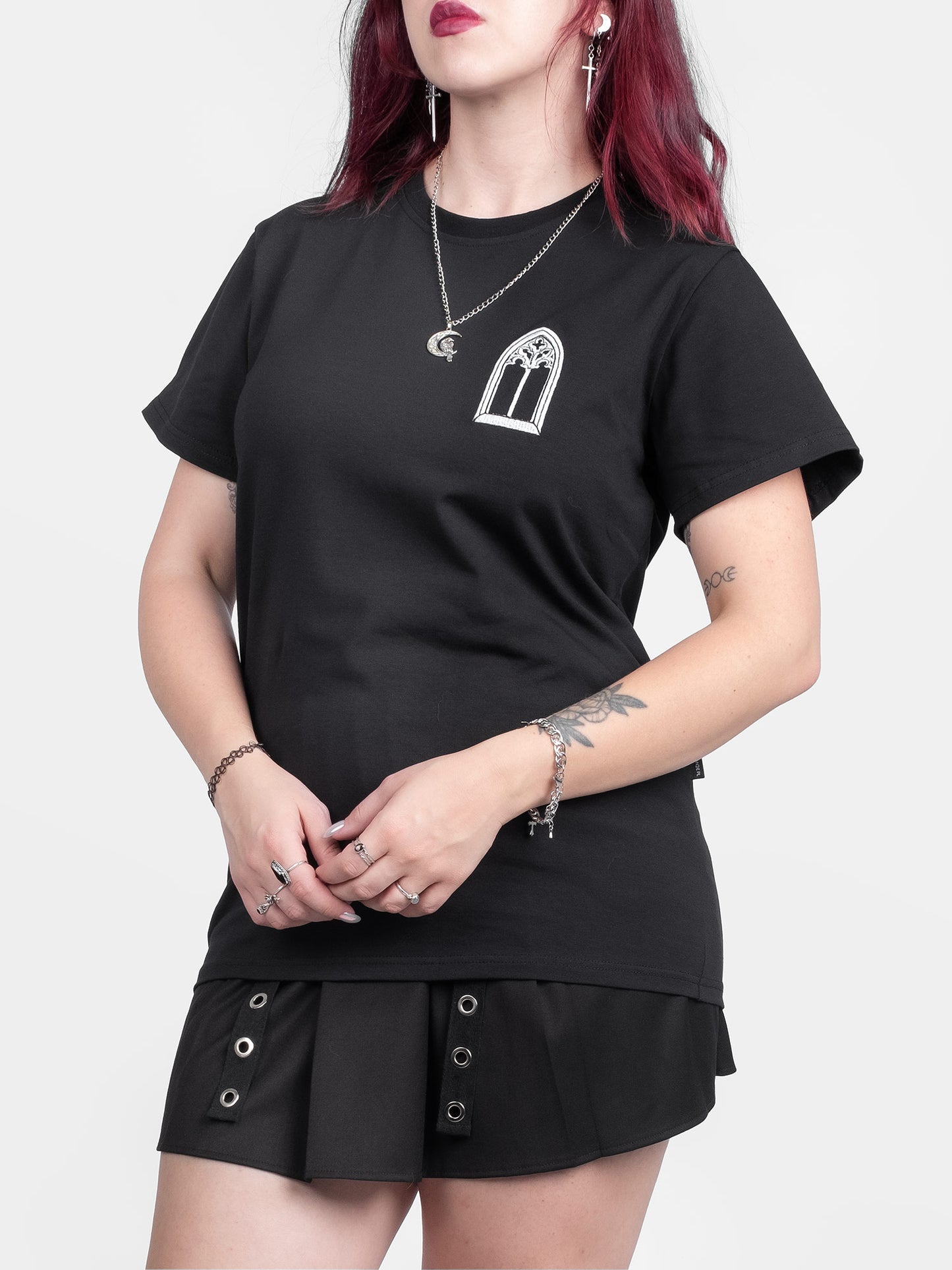 T-shirt z haftem Cathedral