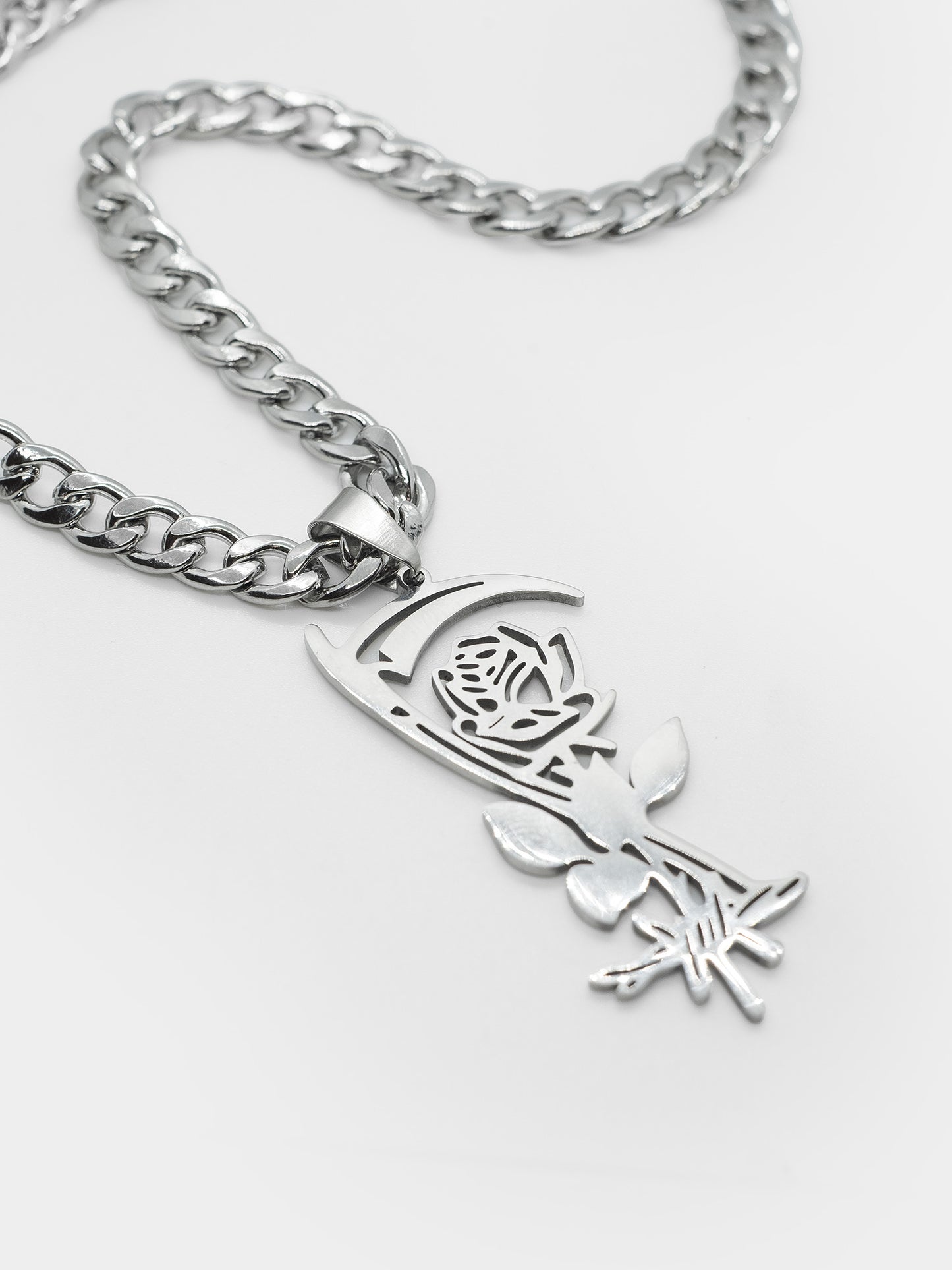Thornblade Rose and Scythe Necklace