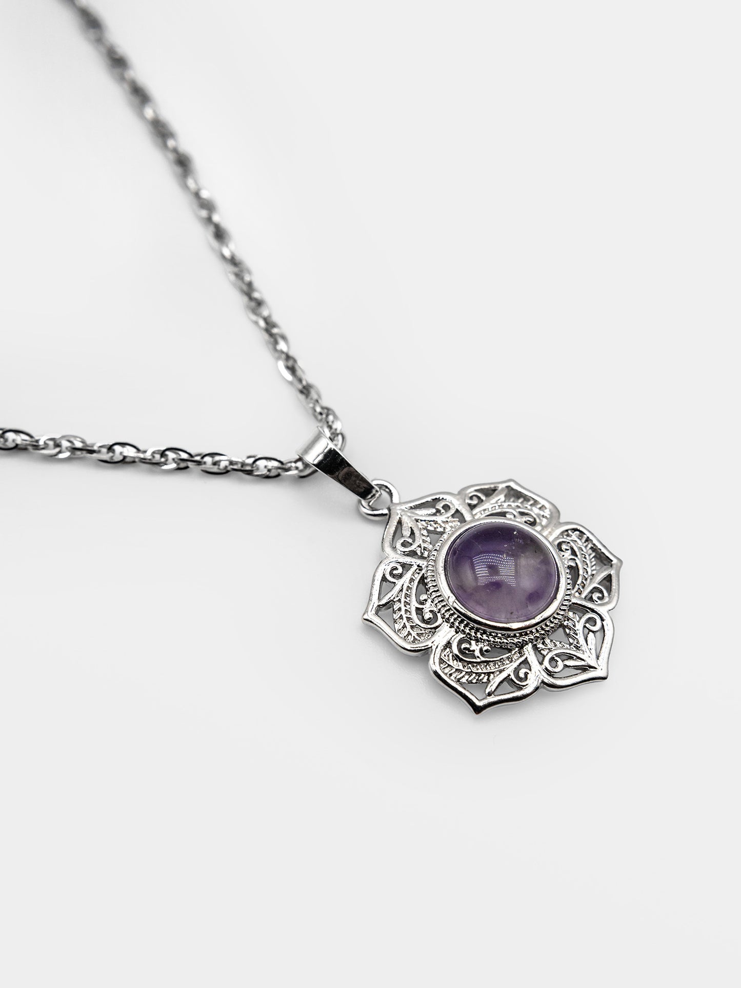 Dhalia Amethyst Necklace