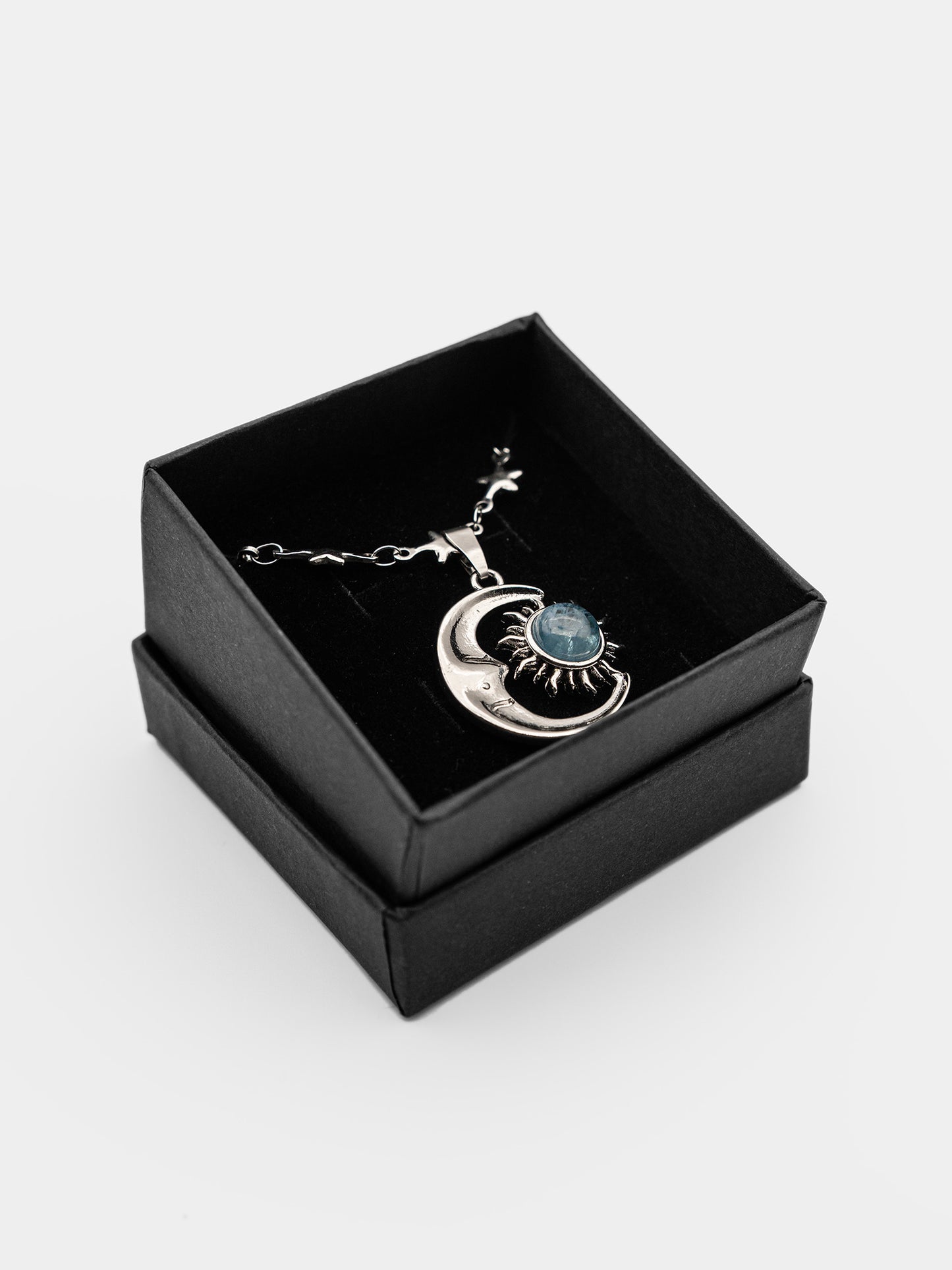 Solstice Aquamarine Necklace