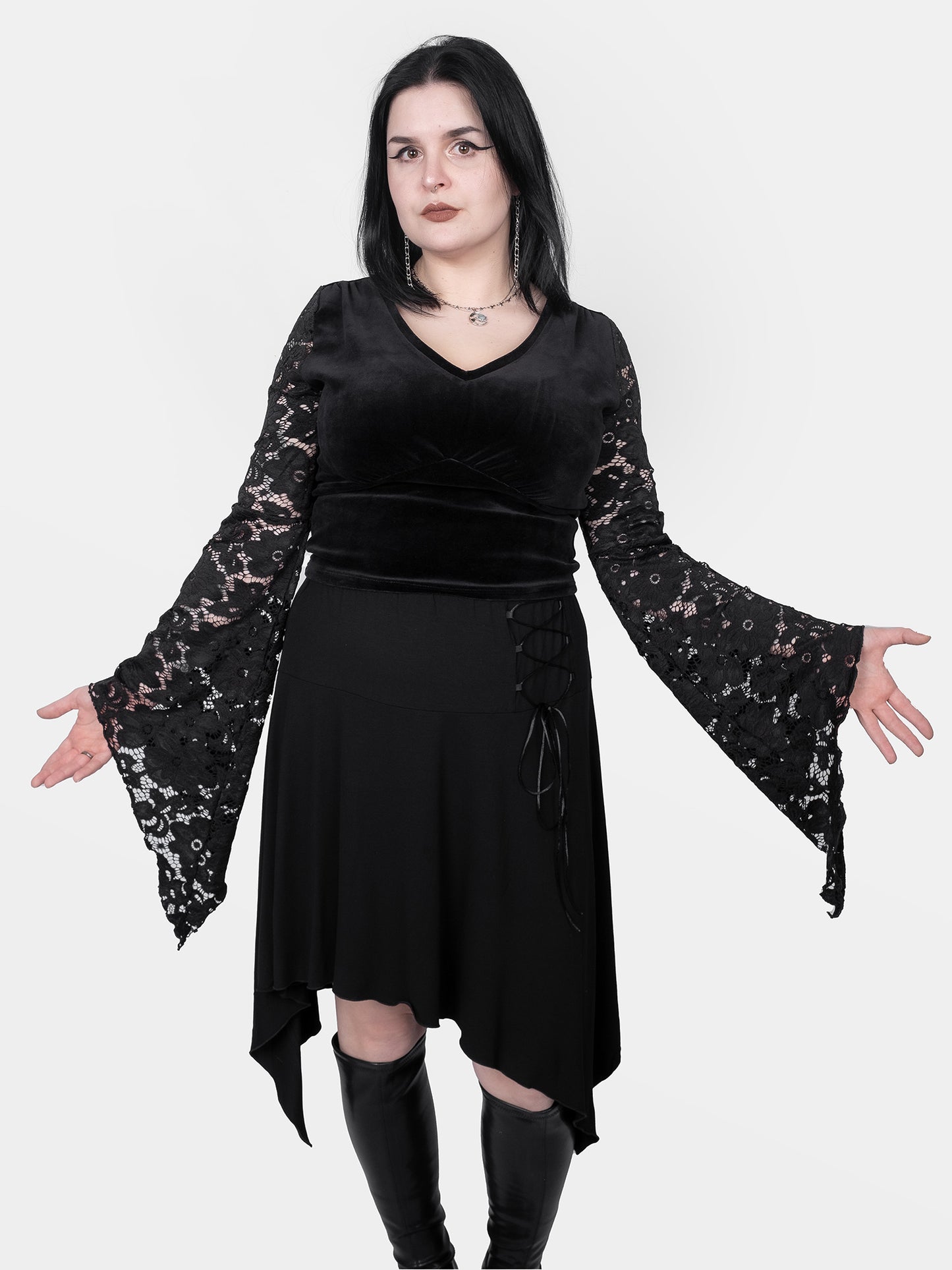 Asymetryczna spódnica z wiązaniem Lilith