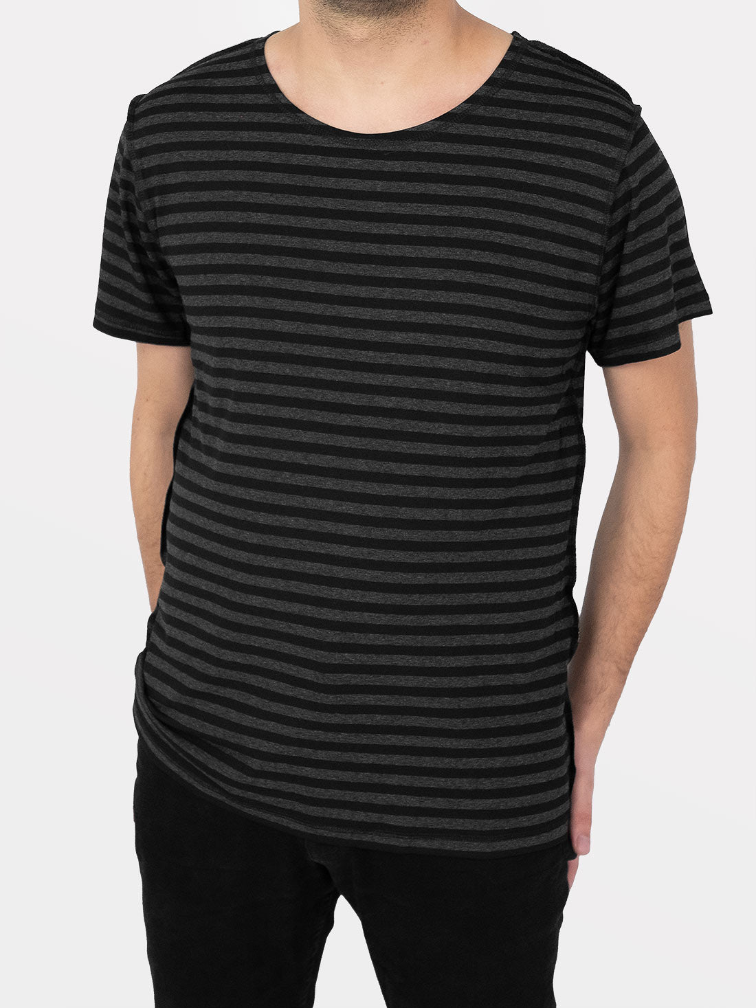 T-shirt w paski Mori