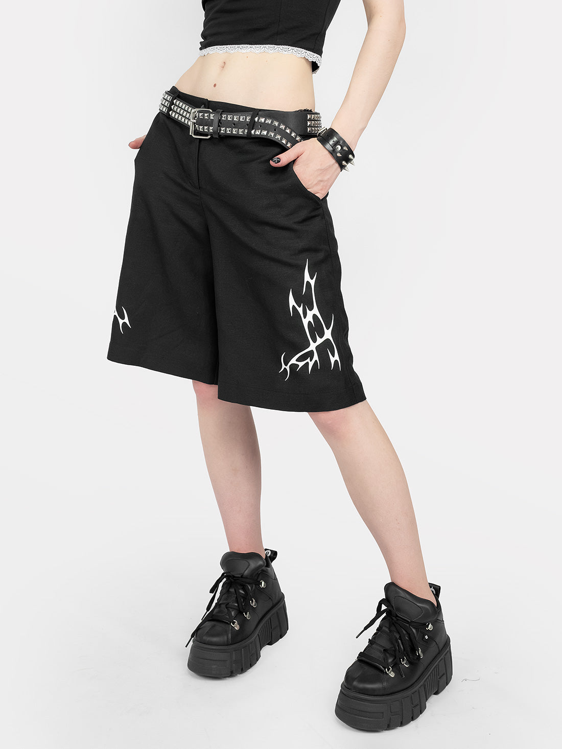 Jortsy z printem Rebellion