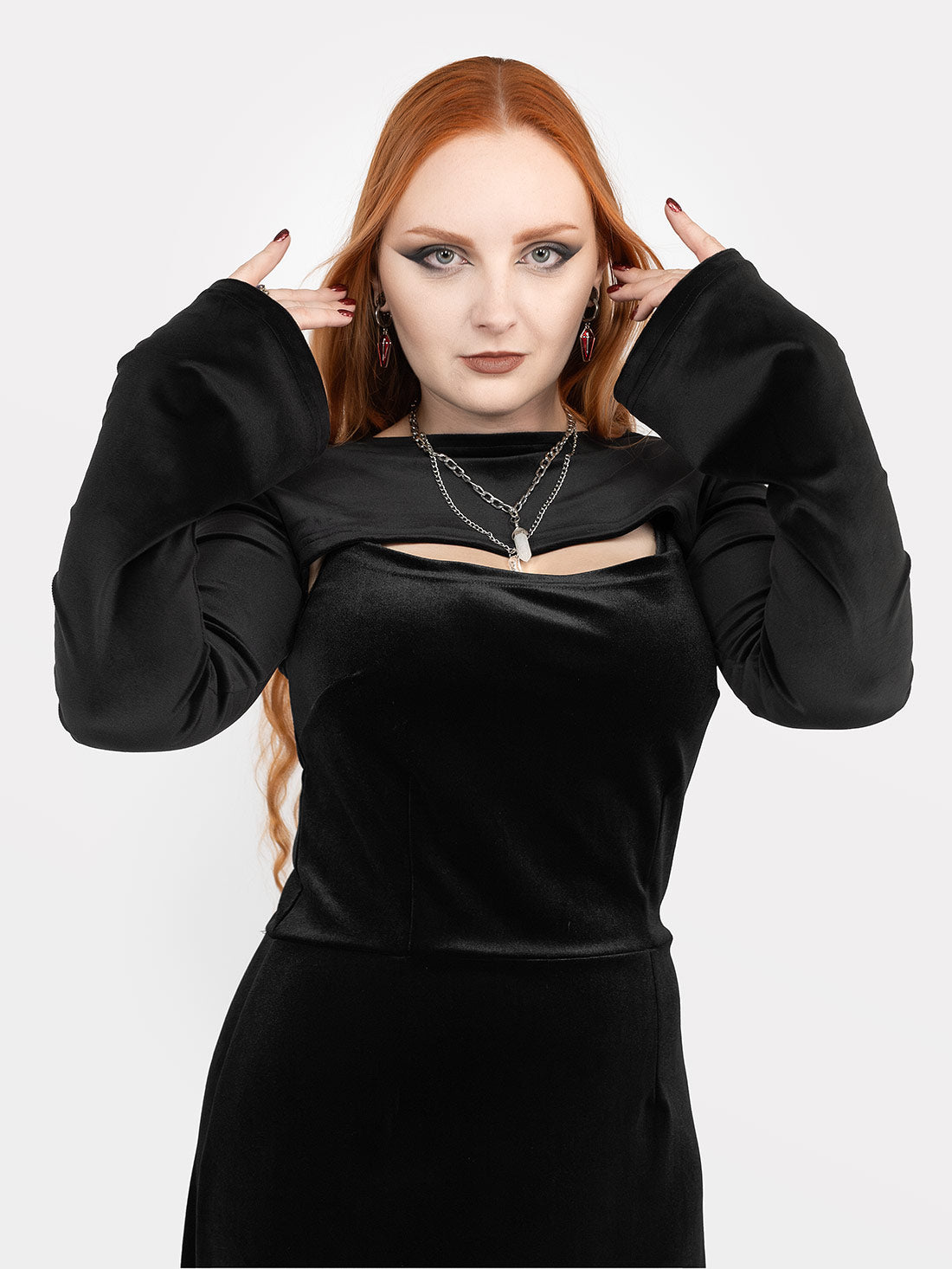 Bolerko z weluru Berserk