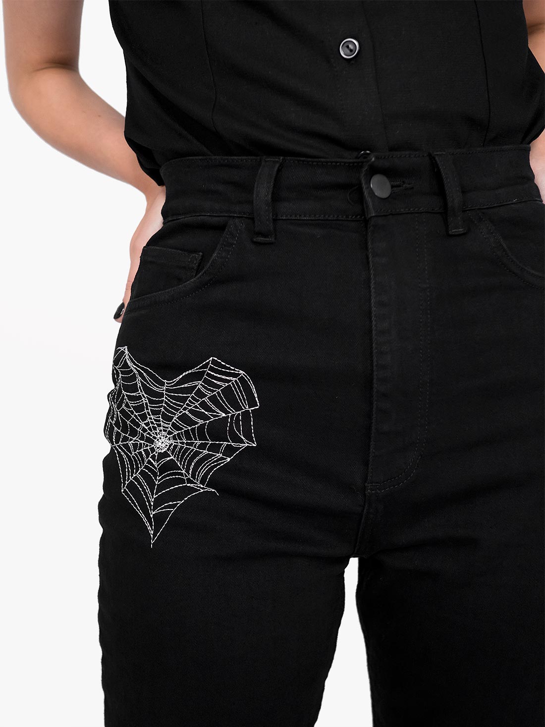 Jeansy straight leg z haftem Sinister