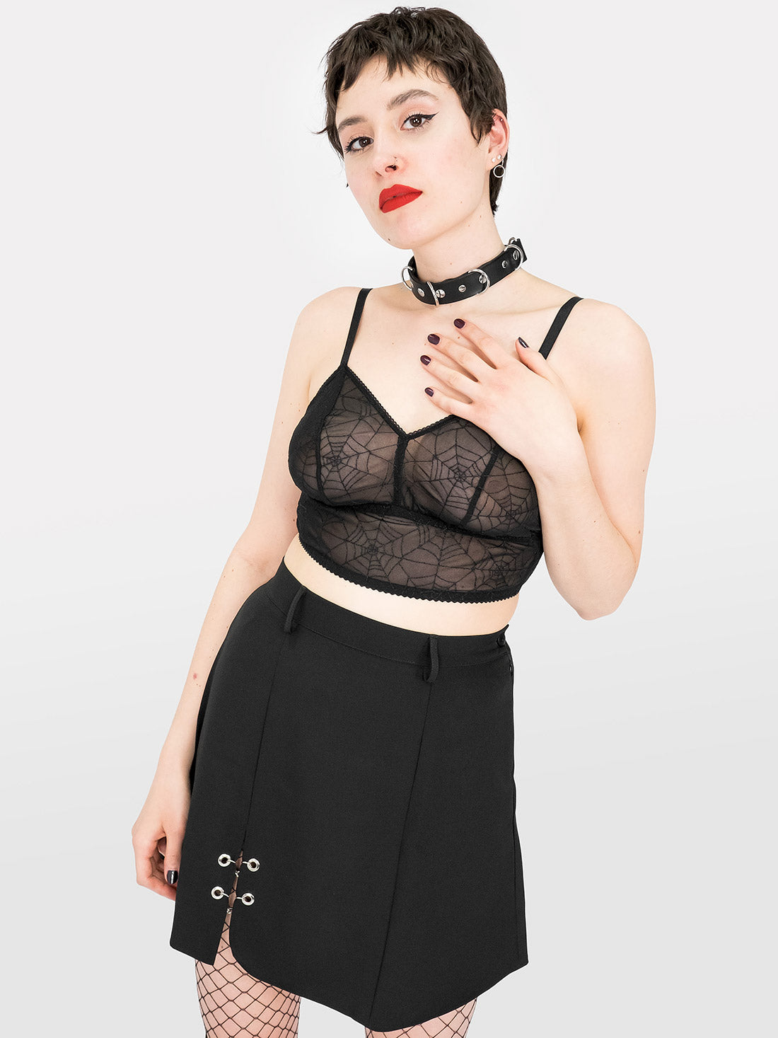 Bralet z tiulu w pajęczynę Salem