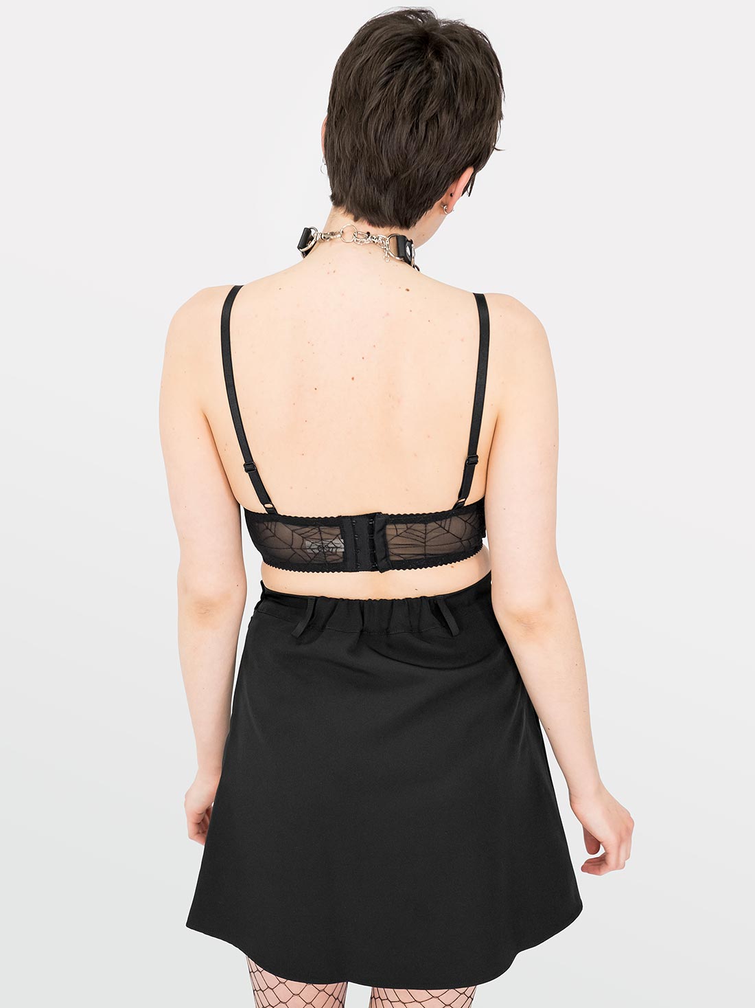 Bralet z tiulu w pajęczynę Salem