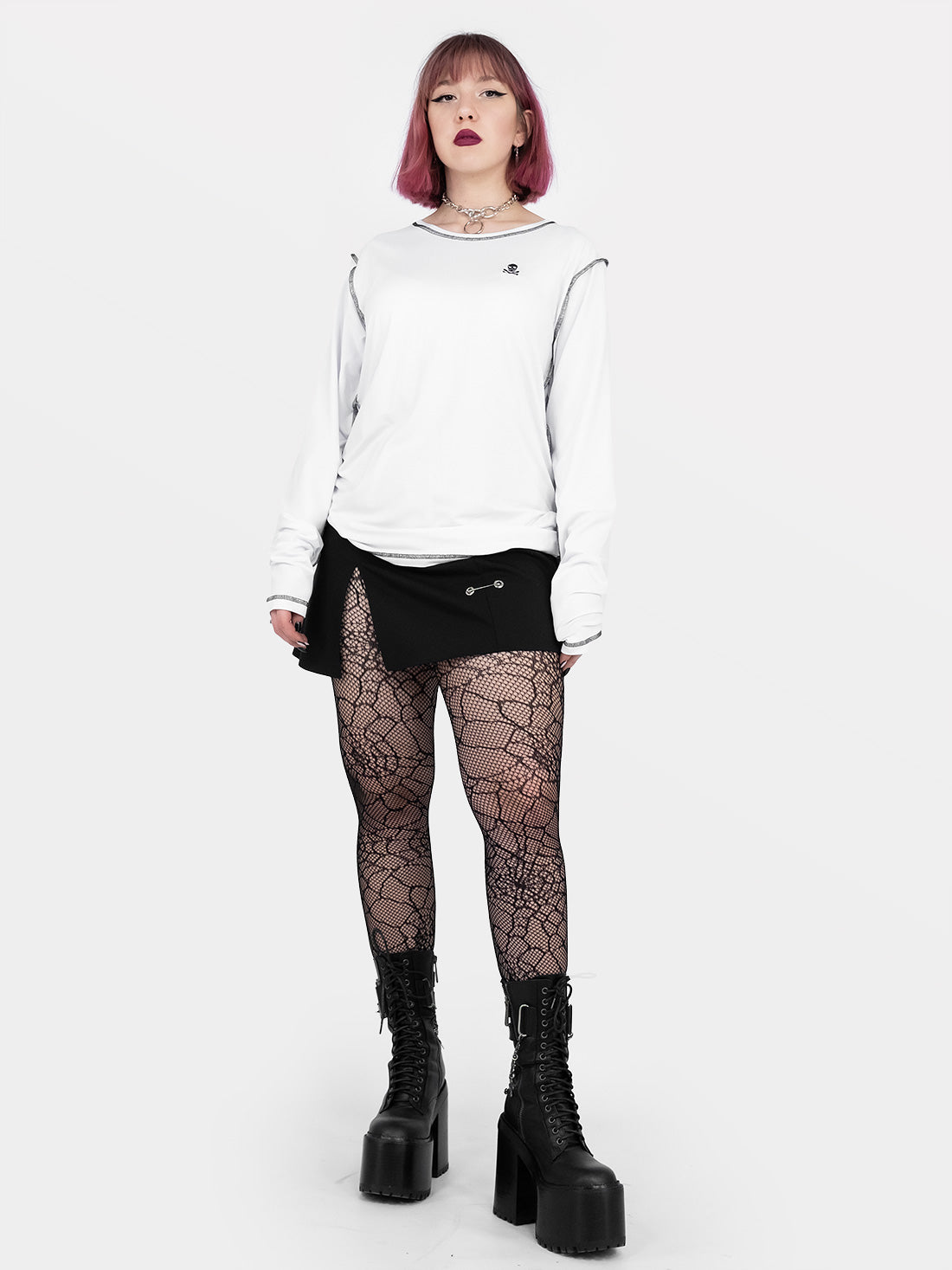 Longsleeve z haftem Skully biały