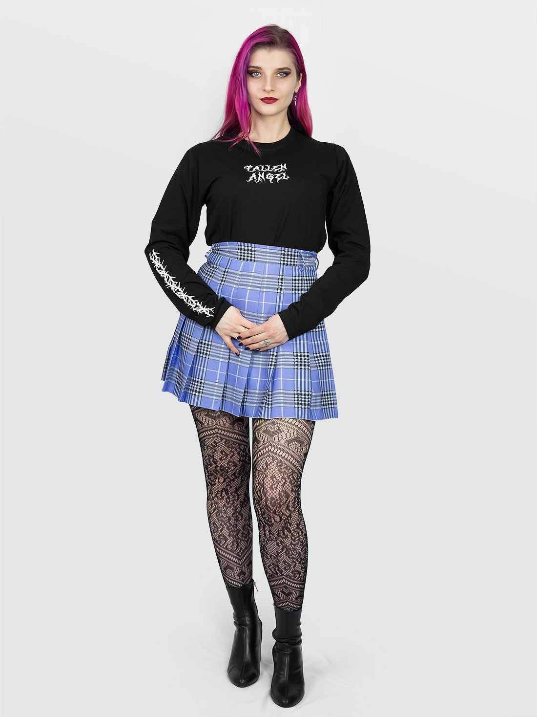 Tennis skirt w fioletową kratę ze szlufkami