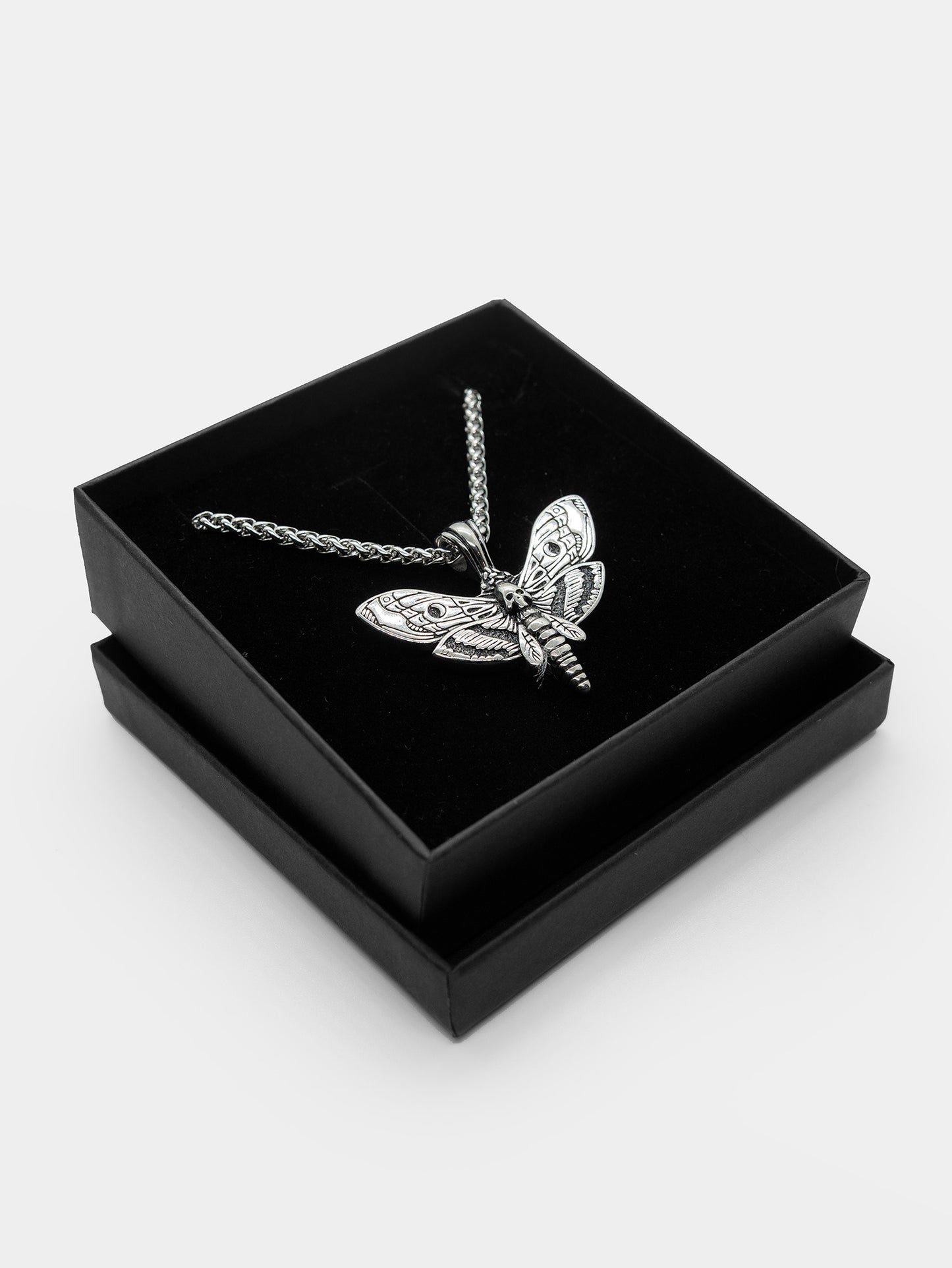 Naszyjnik z ćmą Nightrime