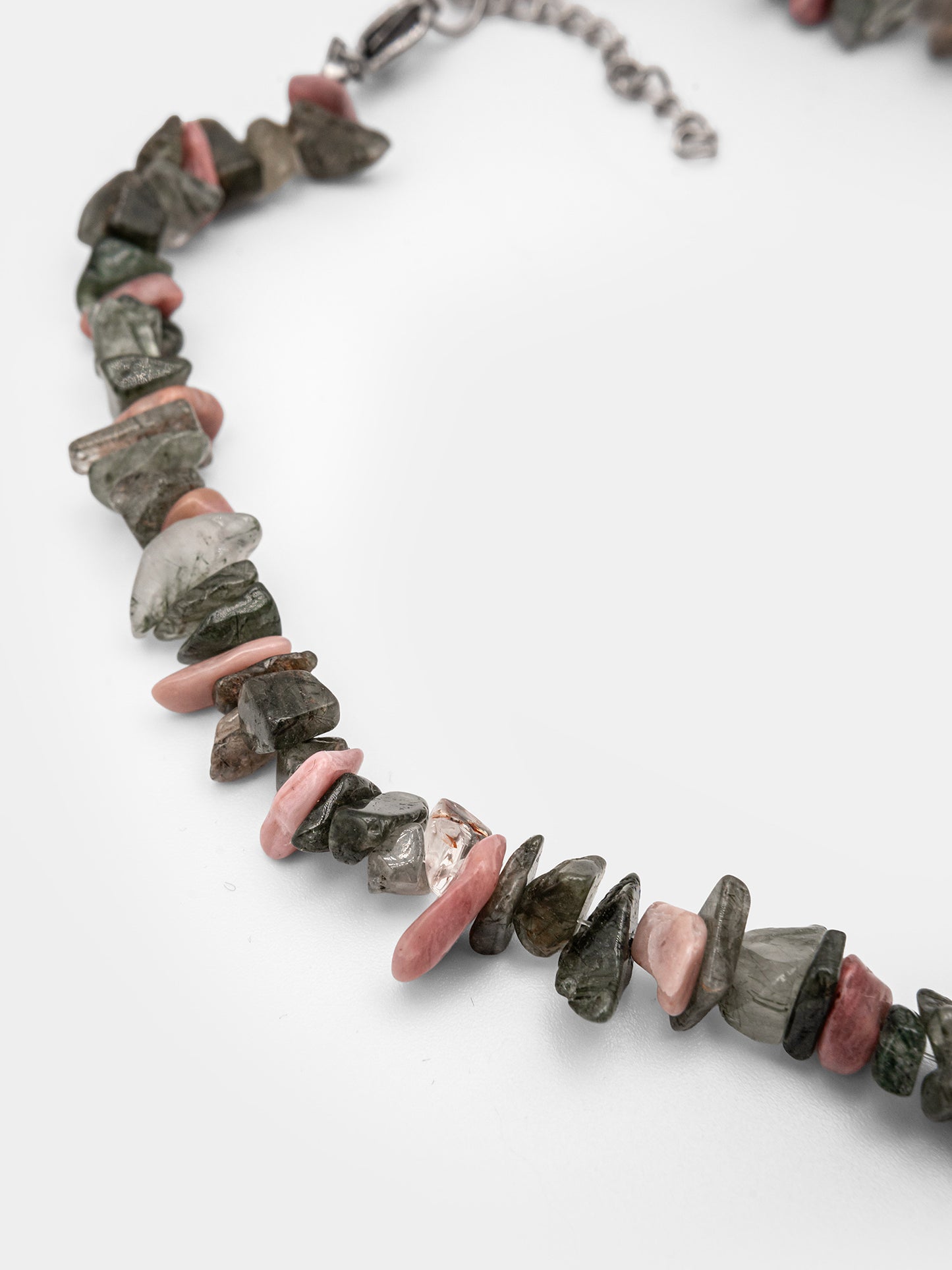 Frenesia Gemstone Choker