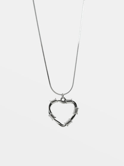 Naszyjnik z sercem z drutu Lovesick