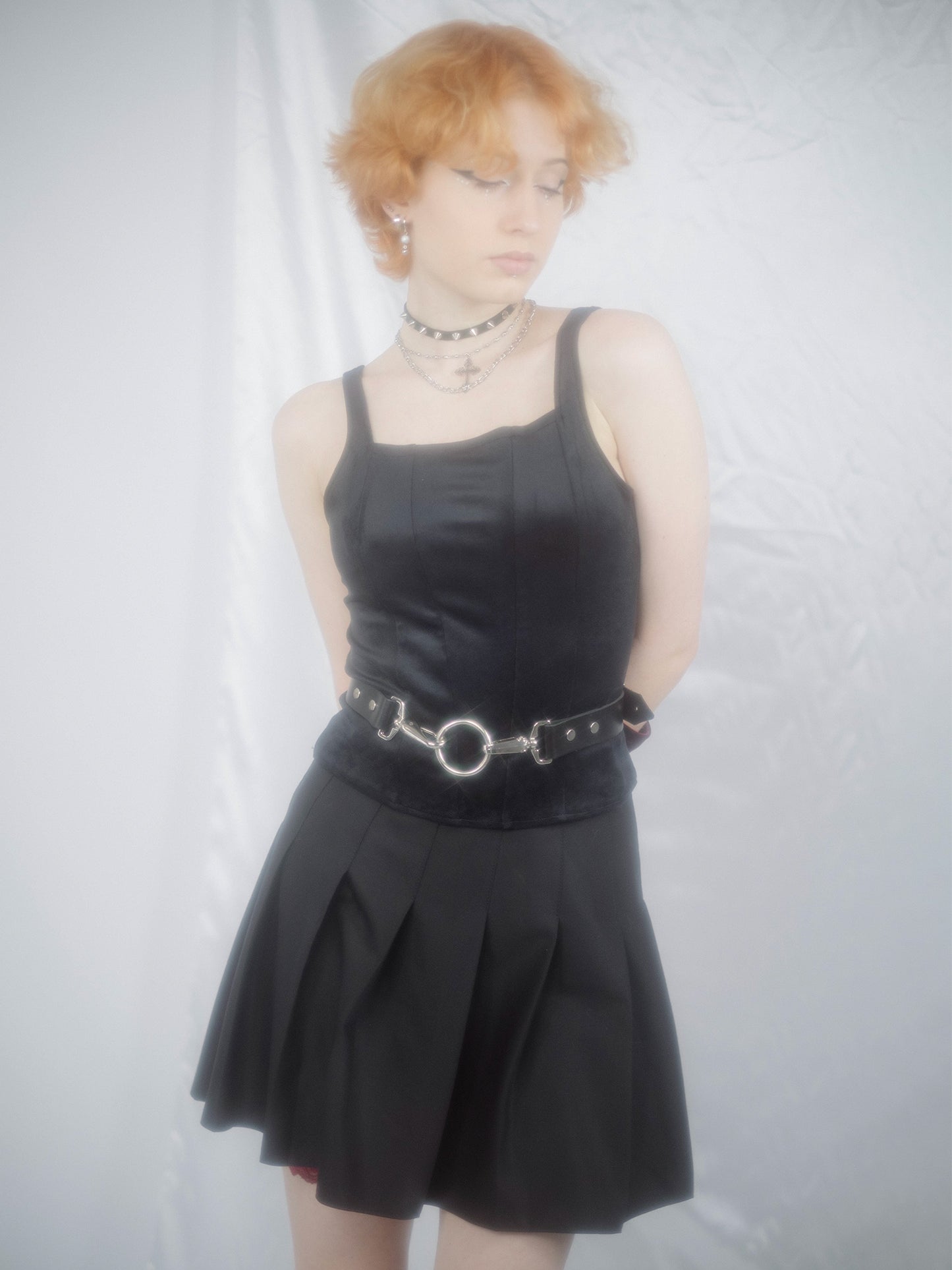 Welurowy top gorsetowy Conjure