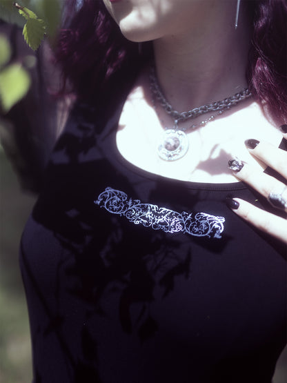 Sukienka z tiulowymi rękawami Ornament