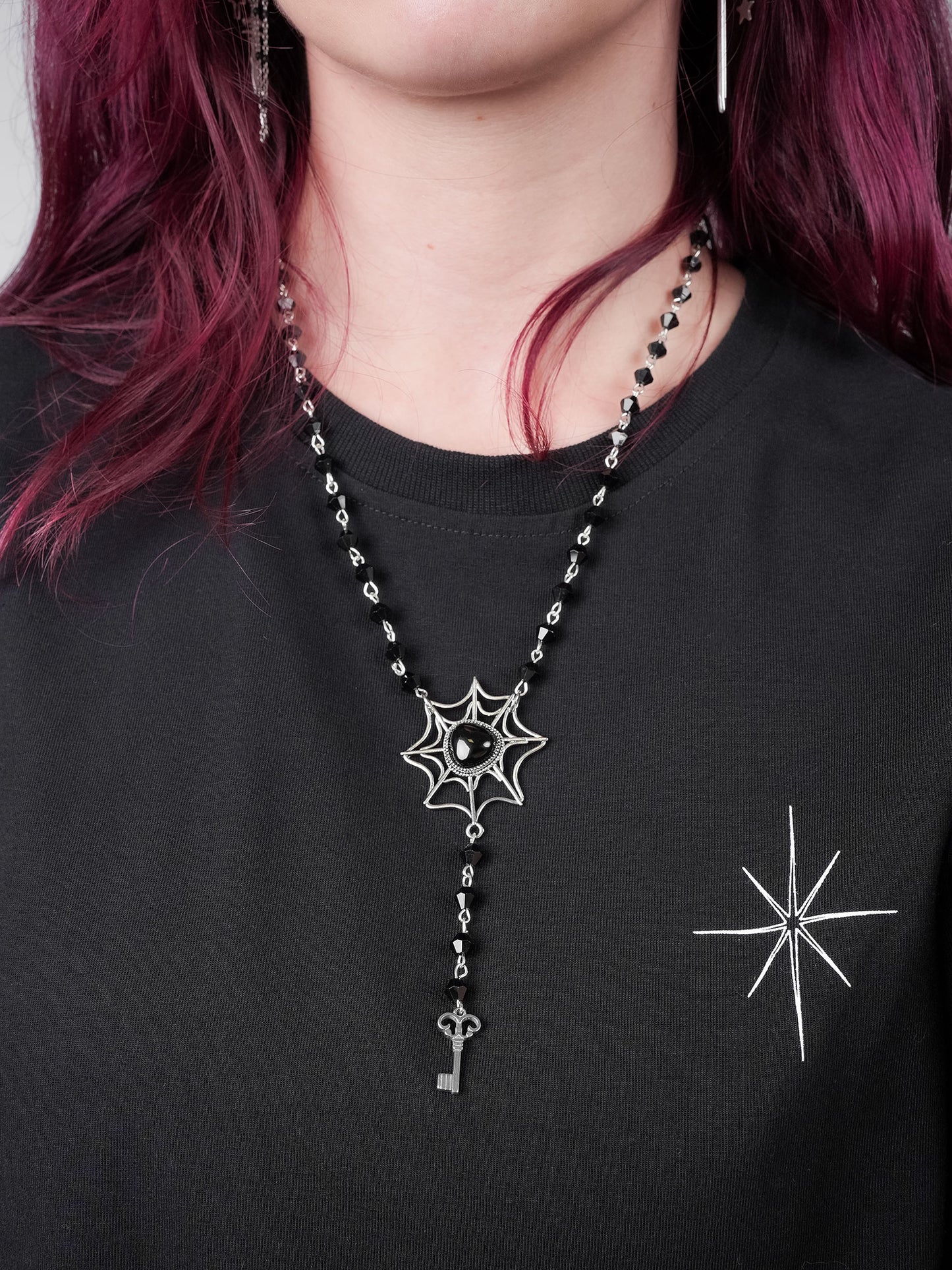 Naszyjnik z obsydianem Demonology