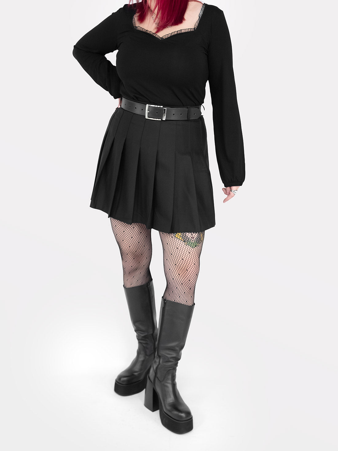 Czarna tennis skirt ze szlufkami