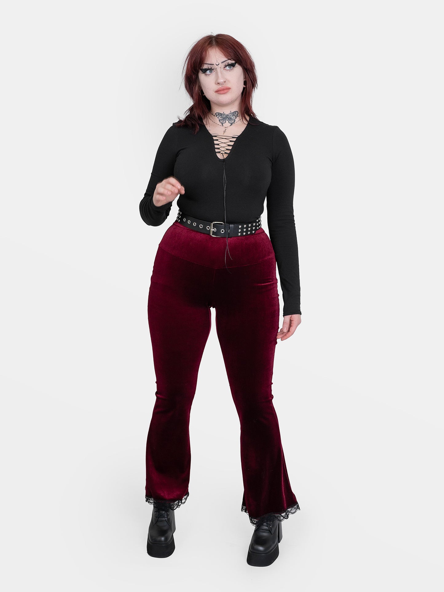 Bordowe, welurowe dzwony Sempre