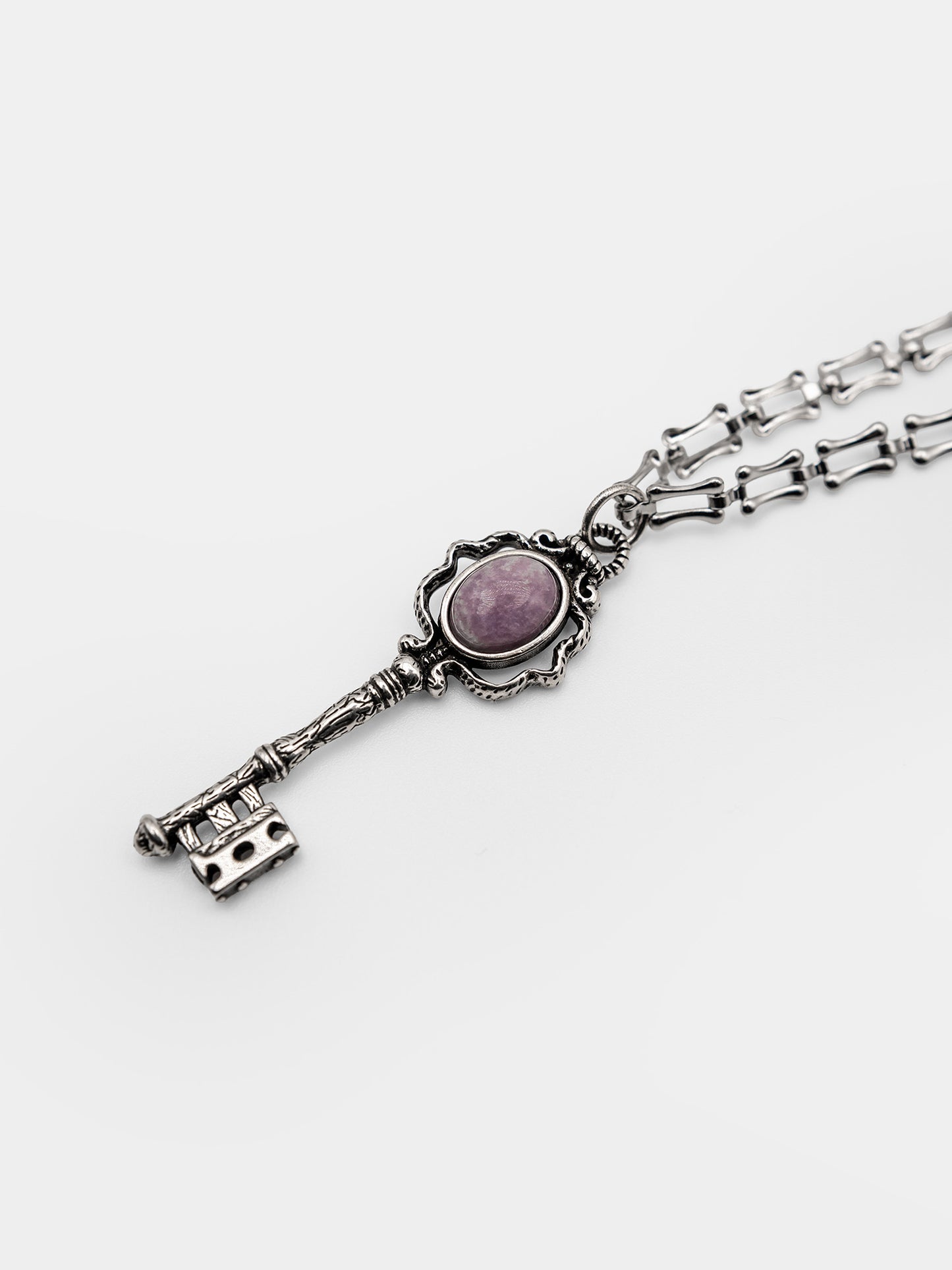 Naszyjnik z kluczem i lepidolitem Secrecy