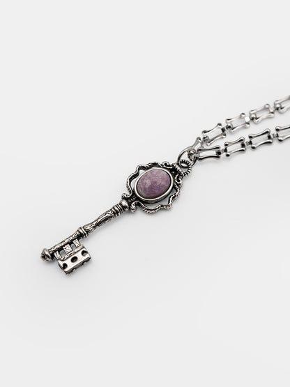 Naszyjnik z kluczem i lepidolitem Secrecy