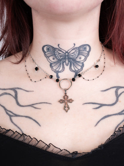 Naszyjnik z krzyżem Desecrated