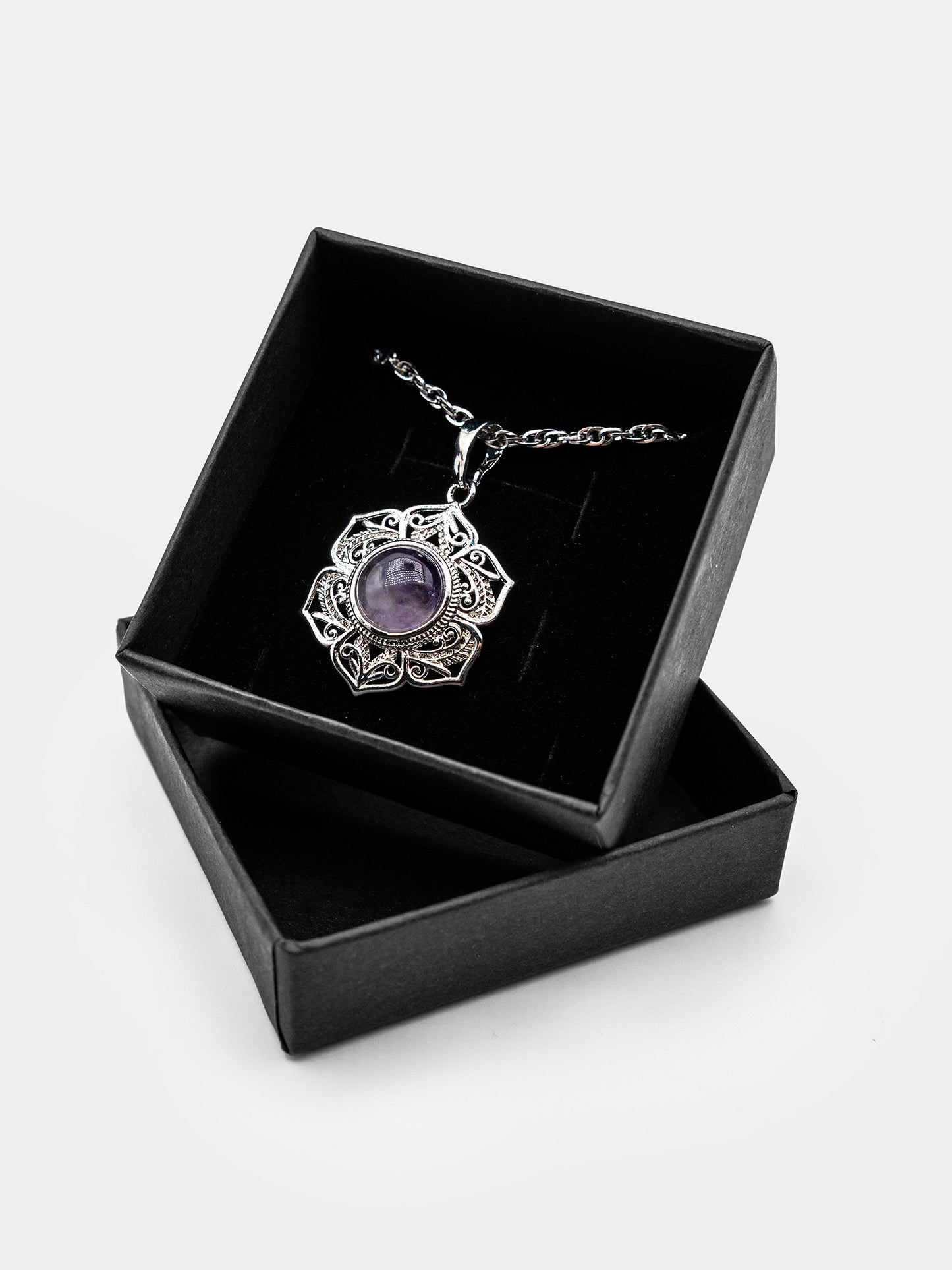 Dhalia Amethyst Necklace