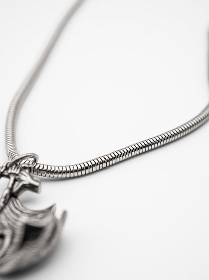 Naszyjnik z nietoperzem Sepulchre