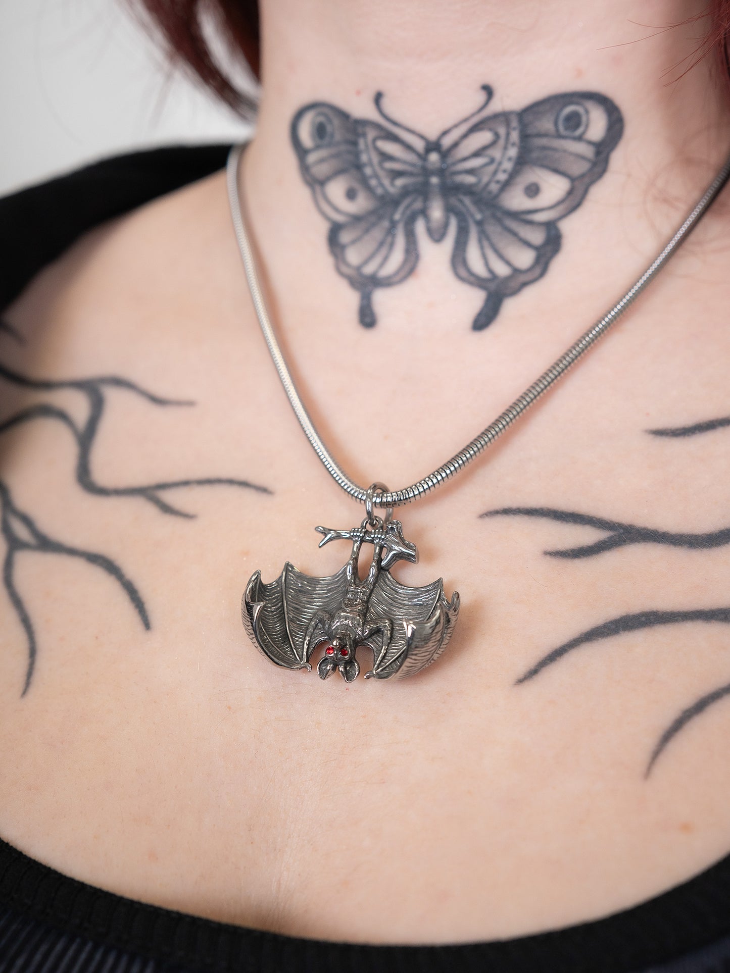 Naszyjnik z nietoperzem Sepulchre