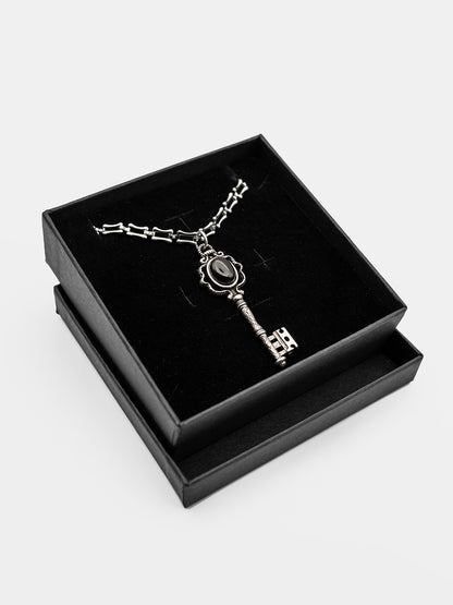 Naszyjnik z kluczem i agatem Secrecy