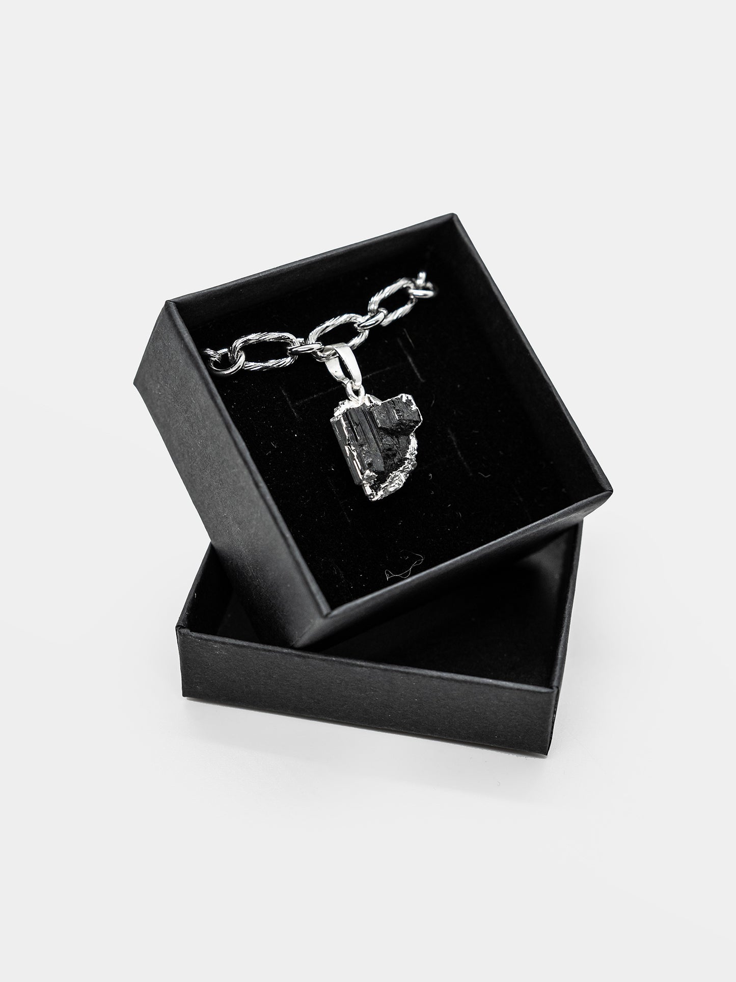 Choker z turmalinem Temper