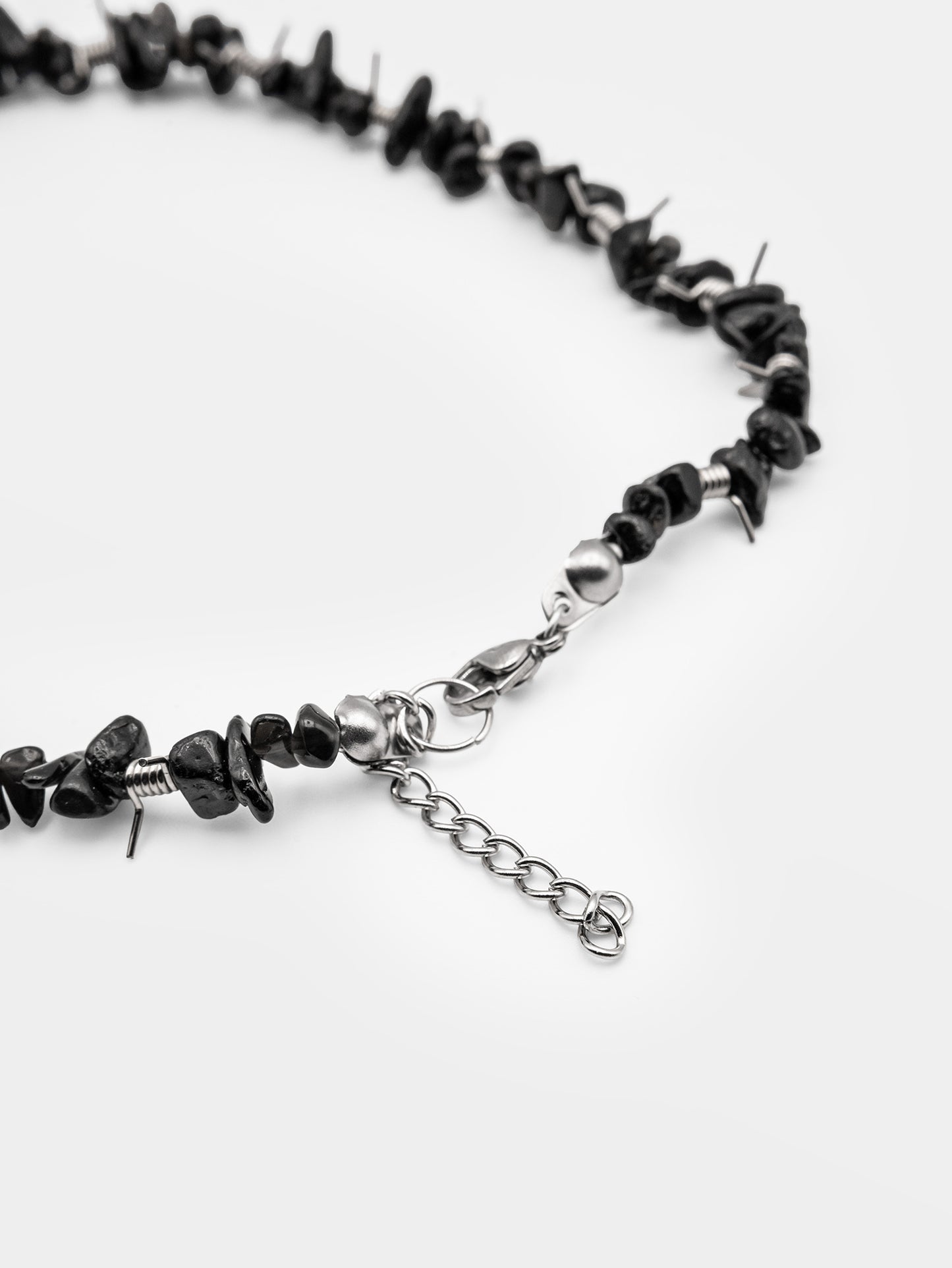 Choker z obsydianu Wired