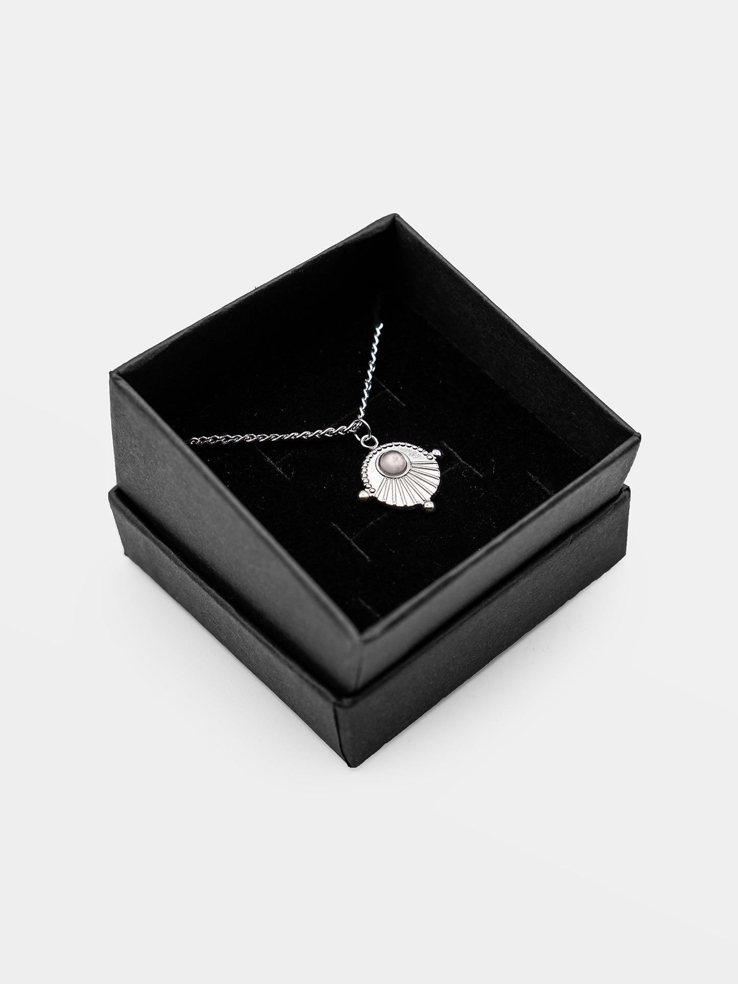 Evermoor Quartz Choker