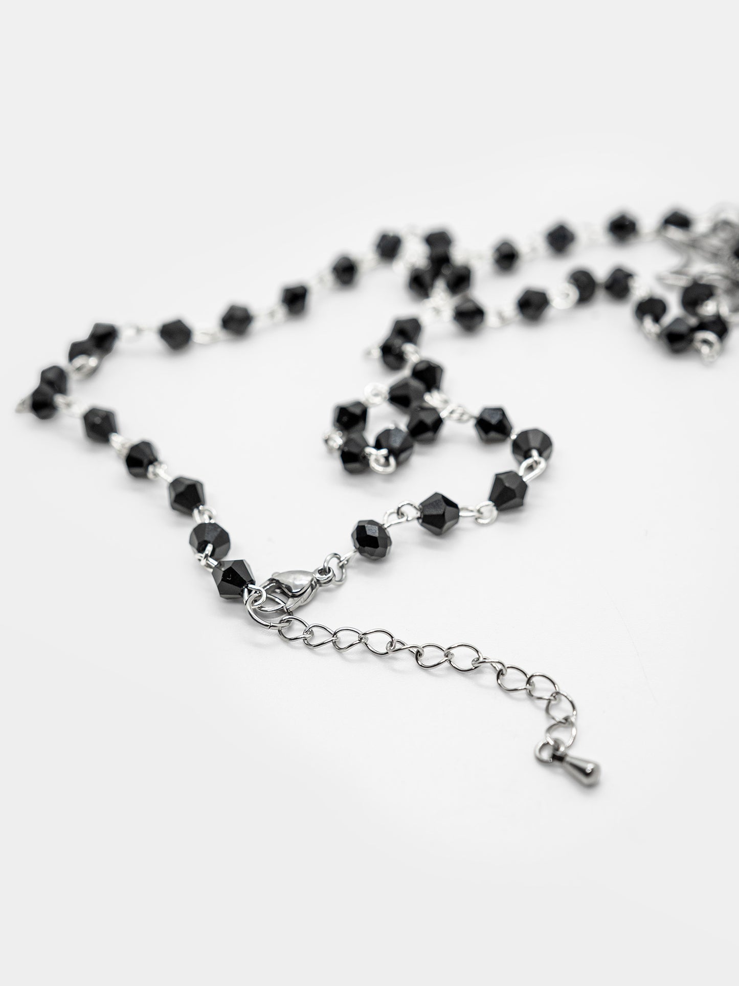 Naszyjnik z obsydianem Demonology