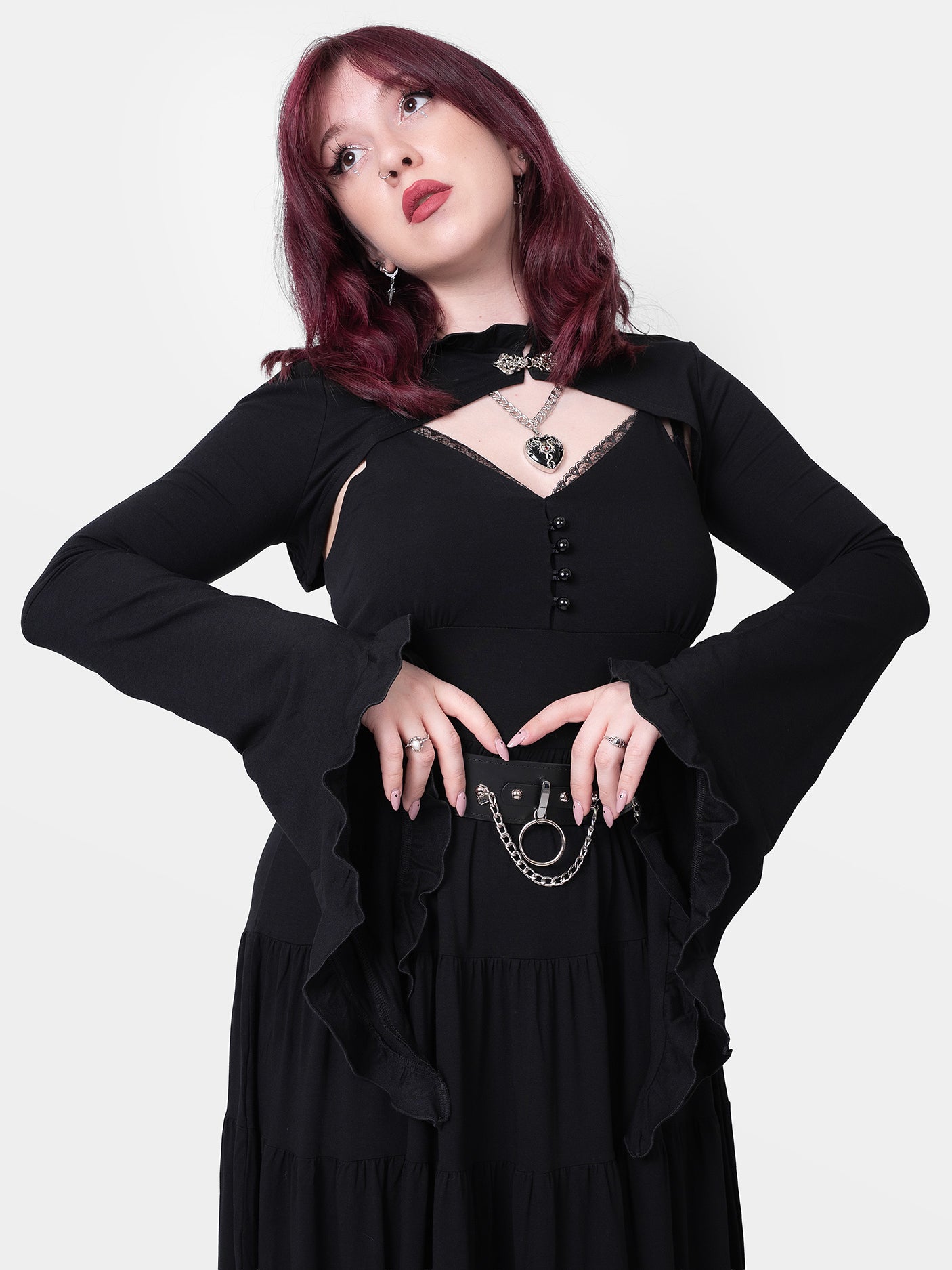 Shrug ze srebrnym zapięciem Yennefer