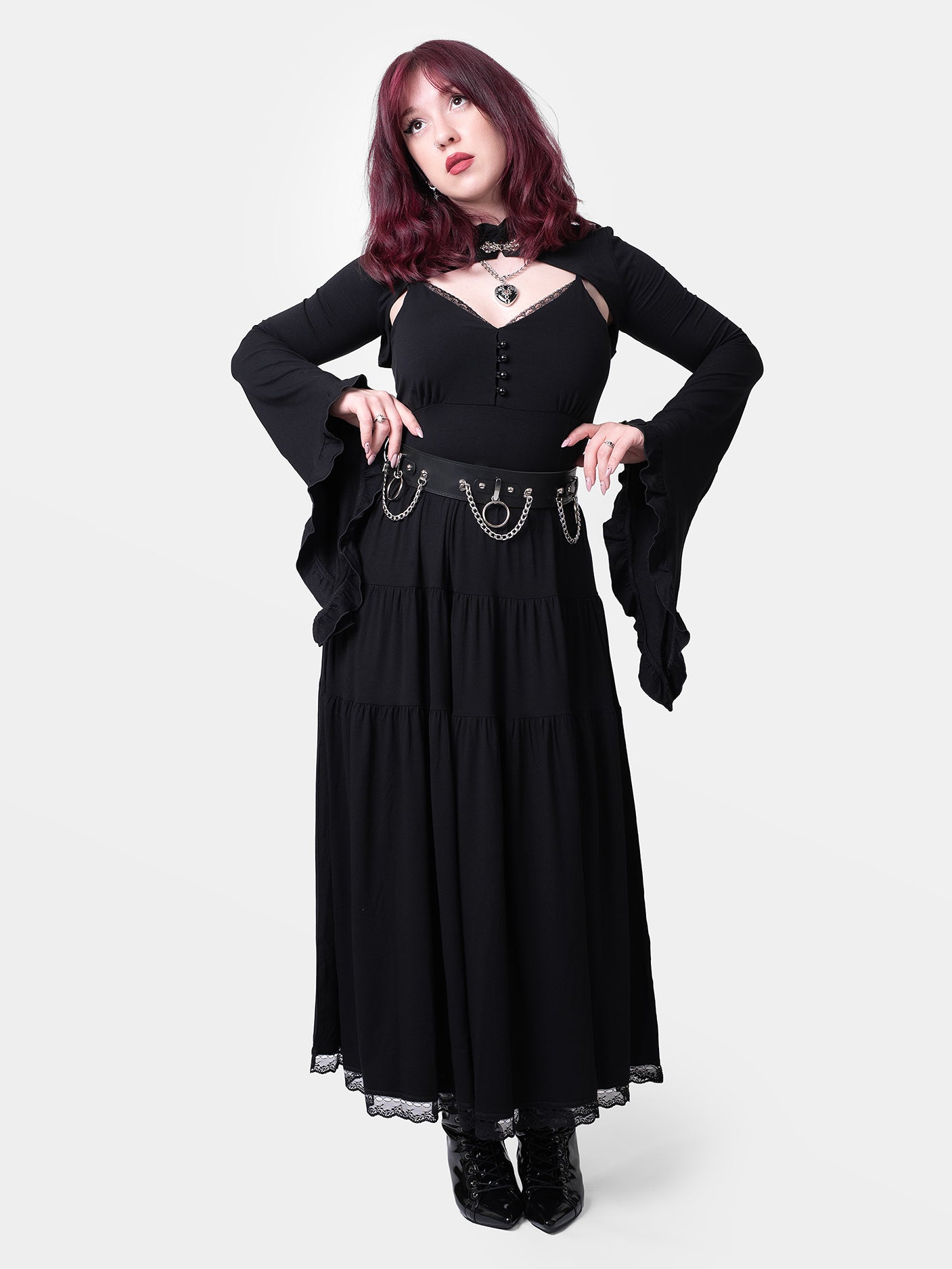 Shrug ze srebrnym zapięciem Yennefer