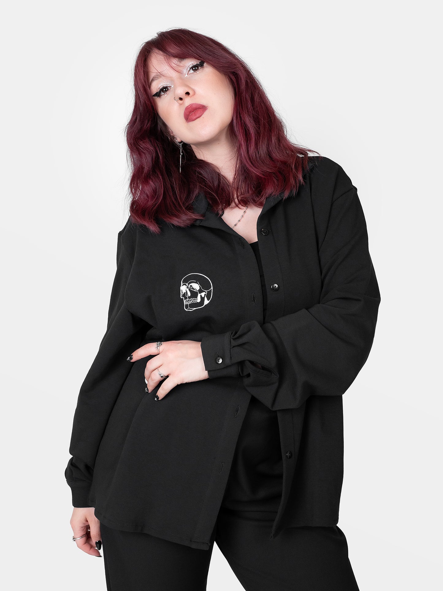 Shirt with Memento embroidery