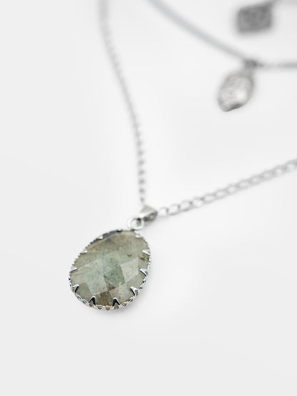 Potrójny naszyjnik z labradorytem Loverbound