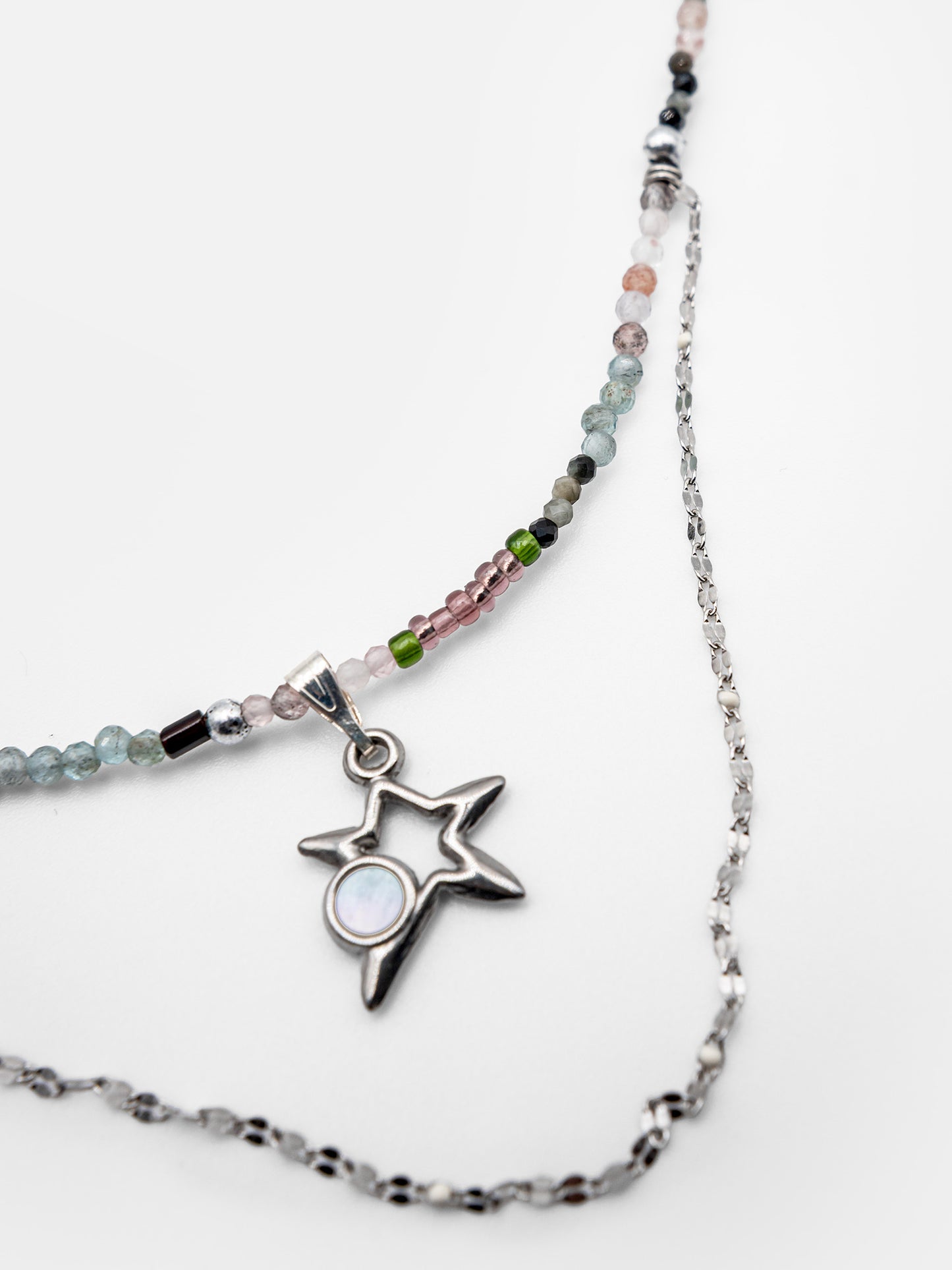 Choker z kamieni naturalnych z gwiazdką Stella