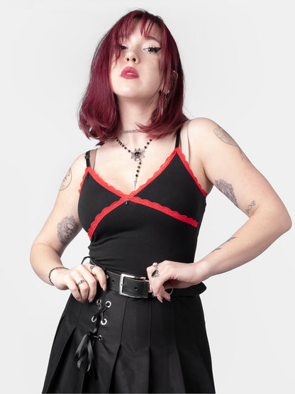 Crop top z czerwoną koronką Villain