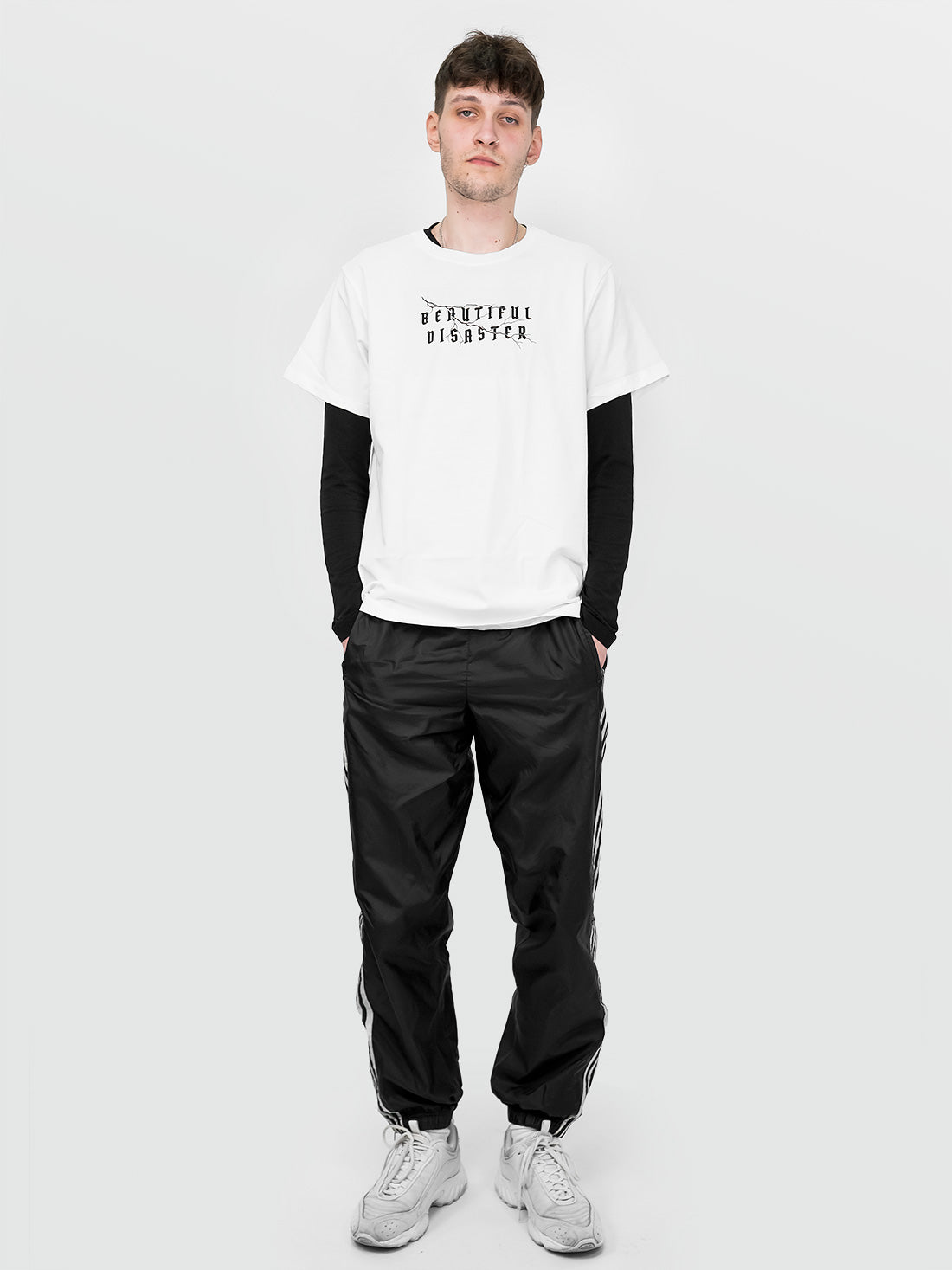 Biały T-shirt Beautiful Disaster