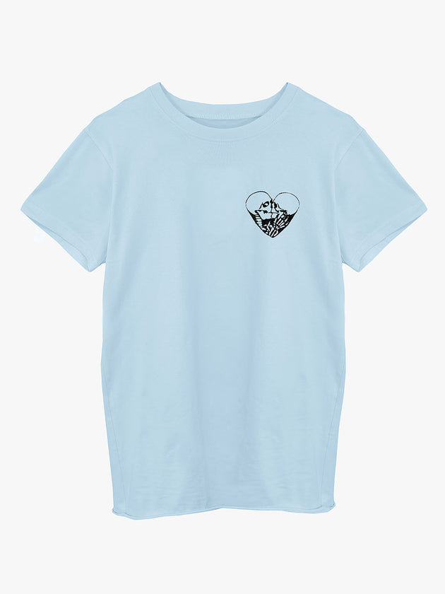 Błękitny t-shirt z haftem Fake Romance